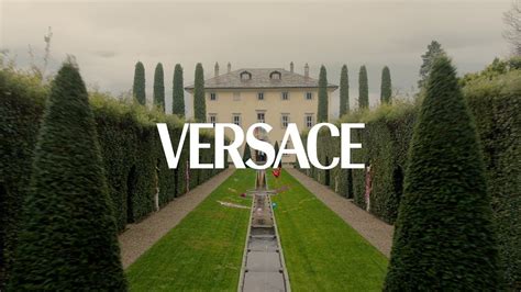 Versace House Party at Villa Balbiano 